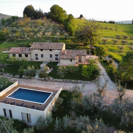 Agriturismo Sant'Angelo Holiday Farm Gualdo Cattaneo Екстер'єр фото
